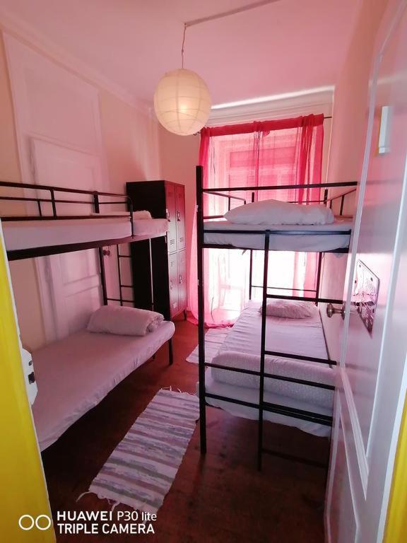 Bagetti Hostel Only For Girls 리스본 외부 사진