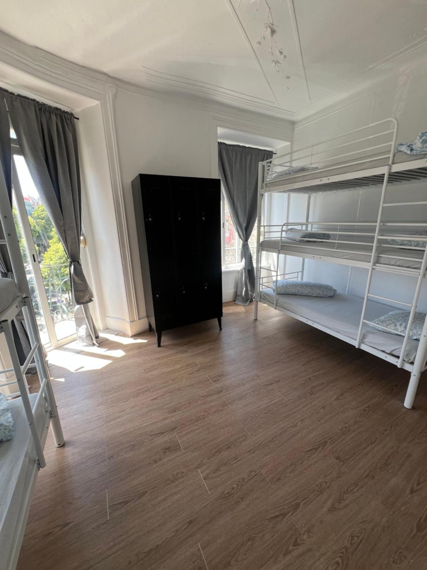 Bagetti Hostel Only For Girls 리스본 외부 사진